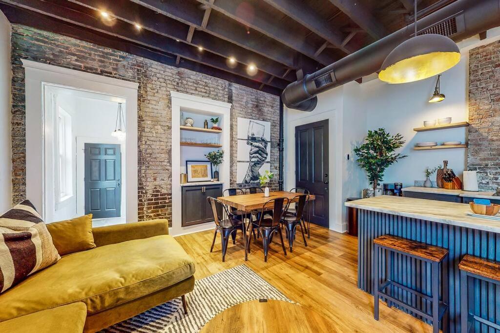 Luxury 8 Bed/4 Ba Nulu Home Private Yard/Parking Louisville Ngoại thất bức ảnh