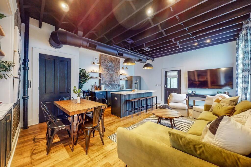 Luxury 8 Bed/4 Ba Nulu Home Private Yard/Parking Louisville Ngoại thất bức ảnh