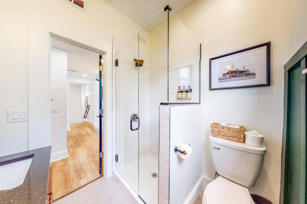 Luxury 8 Bed/4 Ba Nulu Home Private Yard/Parking Louisville Ngoại thất bức ảnh