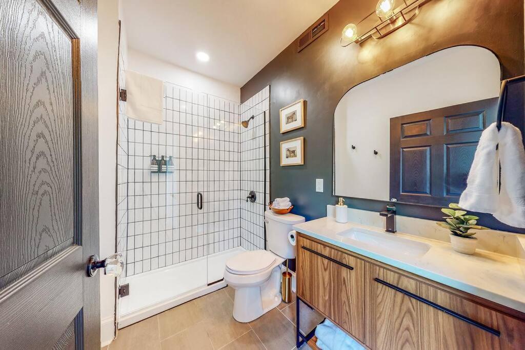 Luxury 8 Bed/4 Ba Nulu Home Private Yard/Parking Louisville Ngoại thất bức ảnh