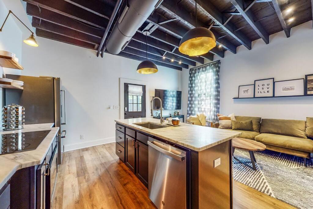 Luxury 8 Bed/4 Ba Nulu Home Private Yard/Parking Louisville Ngoại thất bức ảnh
